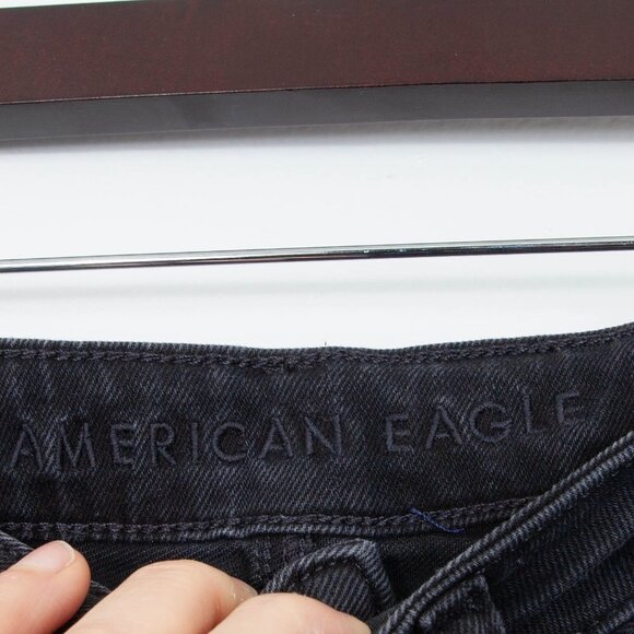 American‎ Eagle High Rise Distressed Mom Jeans Women's Size 00R - Picture 4 of 9